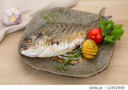 Grilled dorado 12832680