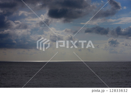 南シナ海 南シナ海 12833632