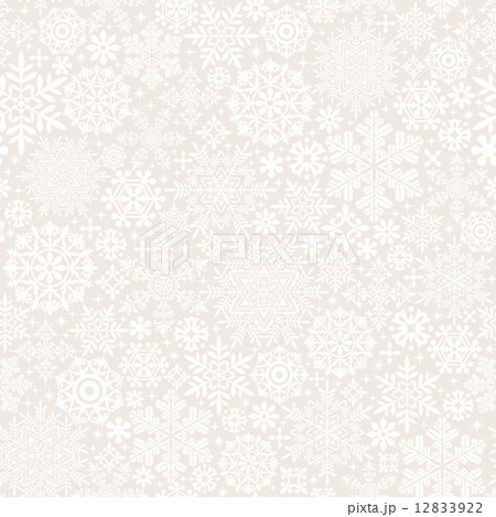 真っ白な雪の結晶とドイリーの背景 ホワイトクリスマスのイラスト素材