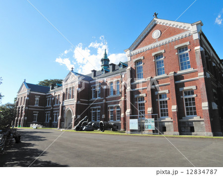 東京国立美術館 工芸館 12834787