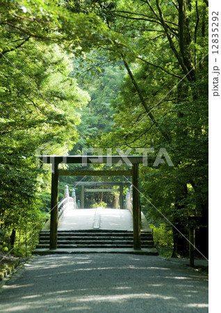 伊勢神宮 内宮 風日祈宮橋　 12835292