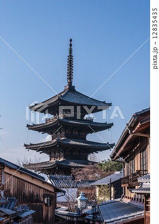 八坂の塔 法観寺 八坂の塔 法観寺 12835435