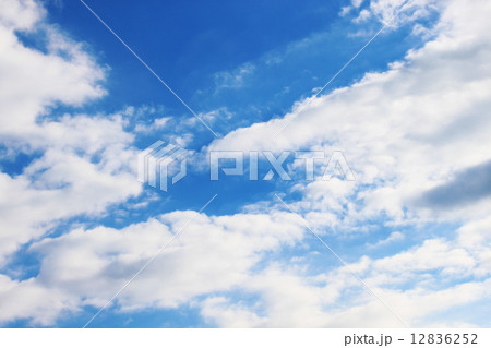 青空 12836252