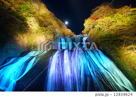 茨城県 袋田の滝 ライトアップ Fukuroda Falls Light Up In Japan の写真素材