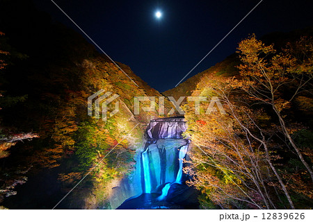 茨城県 袋田の滝 ライトアップ Fukuroda Falls Light Up In Japan の写真素材