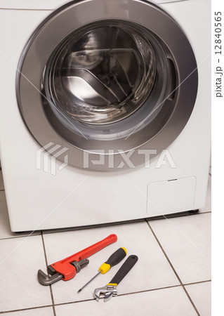 Washing machine with tools Washing machine with tools 12840565