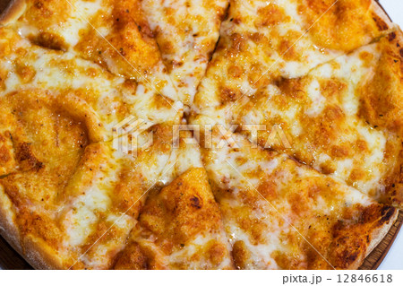 Pizza Margarita. 12846618