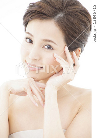 ビューティー 12846715