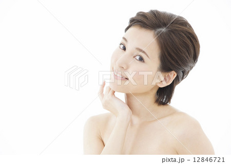 ビューティー 12846721