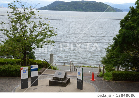 金印のモニュメント(志賀島・金印公園/福岡県福岡市東区志賀島古戸) 金印のモニュメント(志賀島・金印公園/福岡県福岡市東区志賀島古戸) 12848086