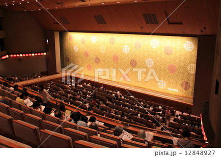 国立劇場の幕間 12848927