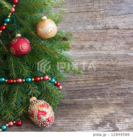 decorated fir tree spruice 12849566
