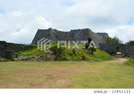 世界遺産 中城城跡(沖縄県中頭郡北中城村・中城村) 世界遺産 中城城跡(沖縄県中頭郡北中城村・中城村) 12852133