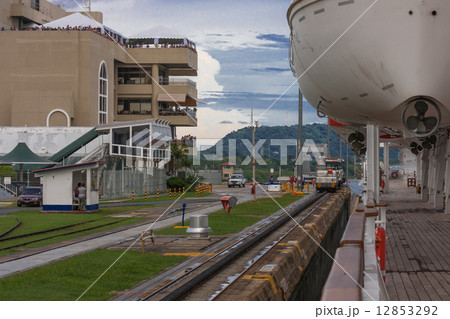 パナマ運河 12853292