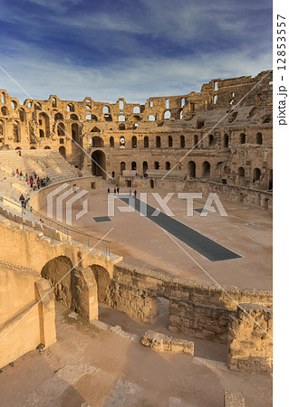 エル・ジェム 12853557