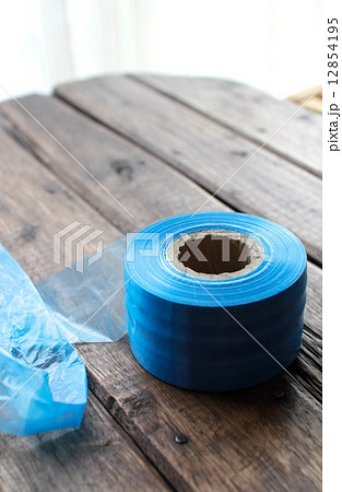 青いビニールテープ 梱包用品 青いビニールテープ 梱包用品 12854195