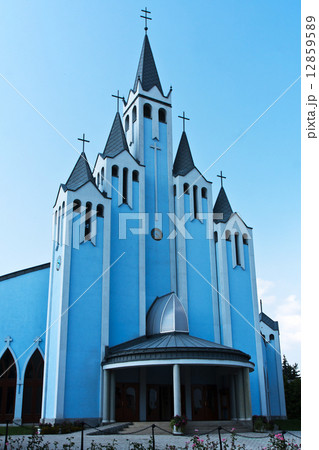 Interesting, modern church 12859589