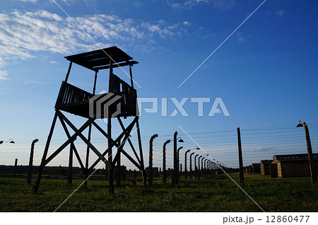 アウシュヴィッツ第二強制収容所 監視塔 12860477