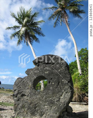 ミクロネシア連邦　ヤップ島 12860641