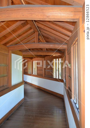 姫路城　西の丸櫓群の内部 12866523