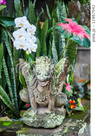 Traditional Balinese sculpture in Ubud, Bali 12867042
