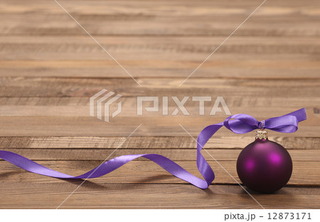 Christmas Toy purple ball with ribbon 12873171