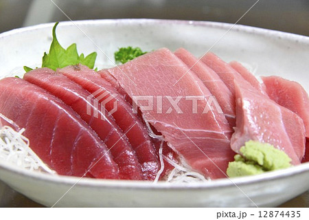 本鮪の中とろ 12874435