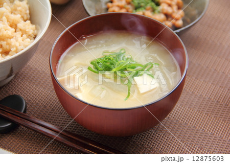 みそ汁 12875603