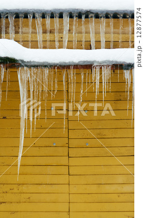 Icicles on the wall 12877574