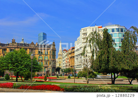 ビルバオ　モユアスクエアー　スペイン 12880229