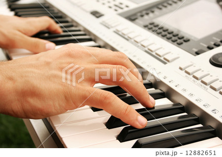 Keyboards player Keyboards player 12882651