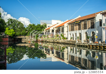 マラッカの川岸 12885554