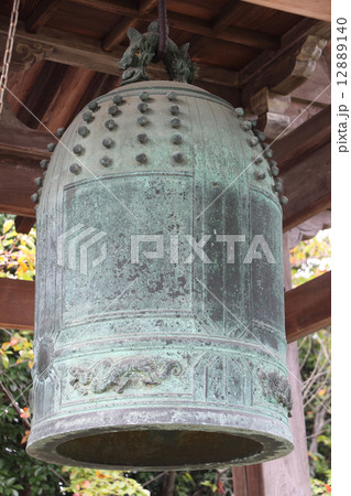 四国霊場第54番札所「延命寺」梵鐘 四国霊場第54番札所「延命寺」梵鐘 12889140