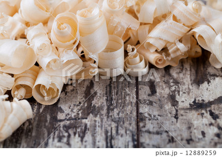 Wood shavings 12889259