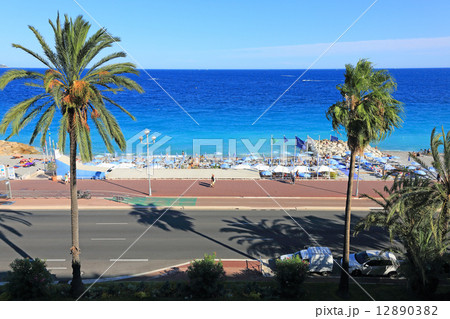 美しいニースの海岸 12890382