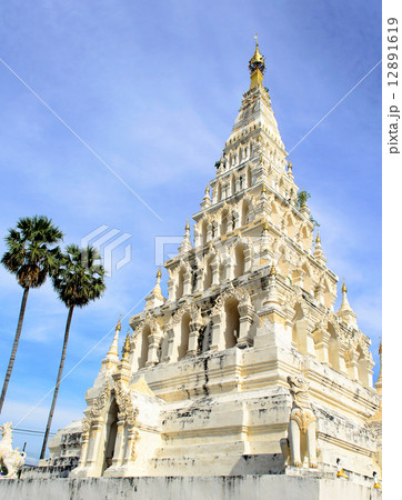 Ancient White Square Pagoda 12891619