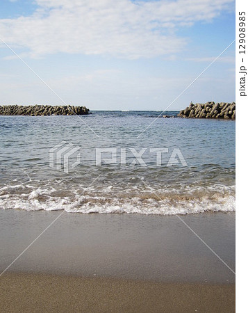 波打ち際の風景 波打ち際の風景 12908985