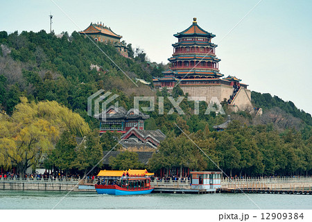 Summer Palace 12909384