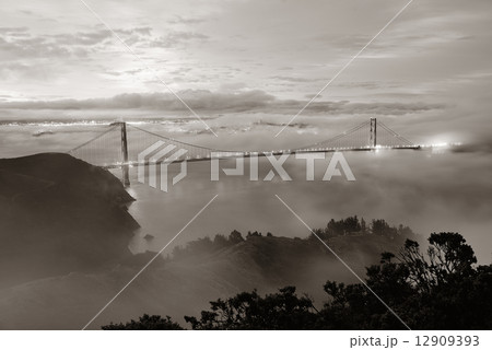 Golden Gate Bridge 12909393