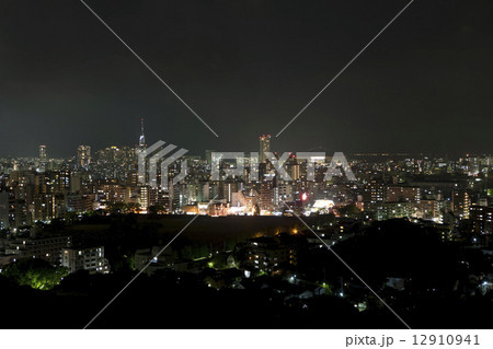 福岡市内の夜景 12910941