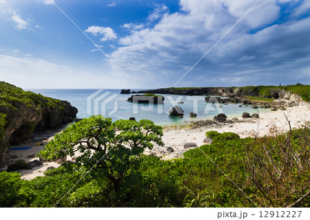 沖縄 下地島 中の島海岸 沖縄 下地島 中の島海岸 12912227
