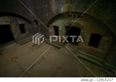 ダンジョン4 ダンジョン4 12915217