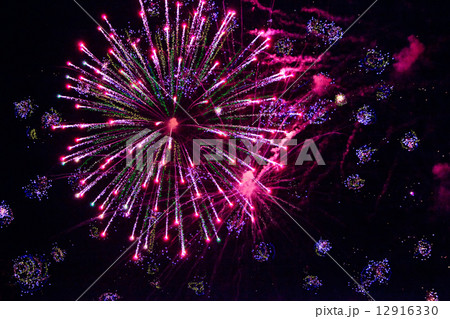 Bright fireworks in the night sky Bright fireworks in the night sky 12916330