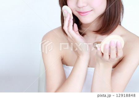 ビューティーコスメ　ファウンデーション 12918848