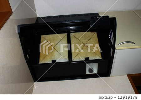 換気扇全景 換気扇全景 12919178