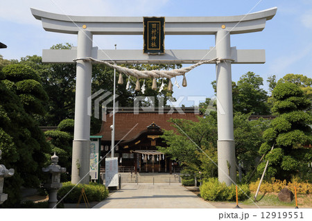 香川県高松市、讃岐国一宮「田村神社」 12919551