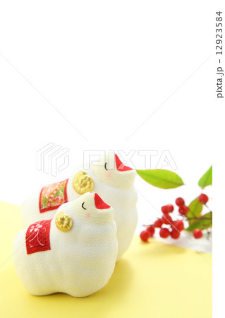 未年　南天　大笑い 12923584