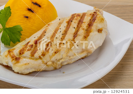 Grilled chicken breast 12924531