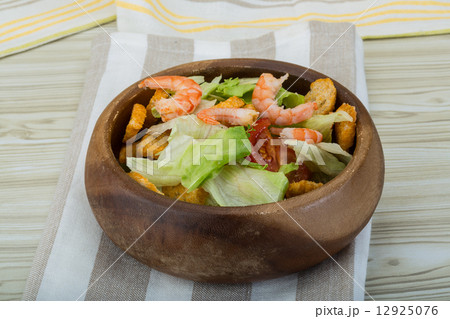 Caesar salad with shrimps Caesar salad with shrimps 12925076