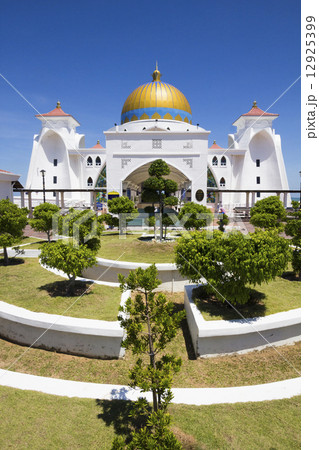 Selat mosque in Melaka, Malaysia 12925399